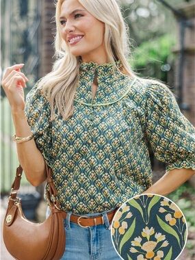 Green Floral Keyhole High-Neck Puff Sleeve Blouse by